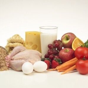 Alimentos y frutas con proteínas en una dieta de seis pétalos